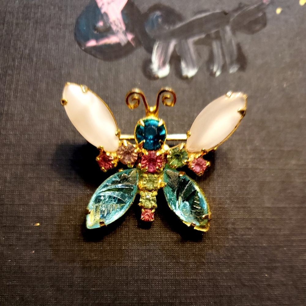 Vintage 1950's butterfly pendant